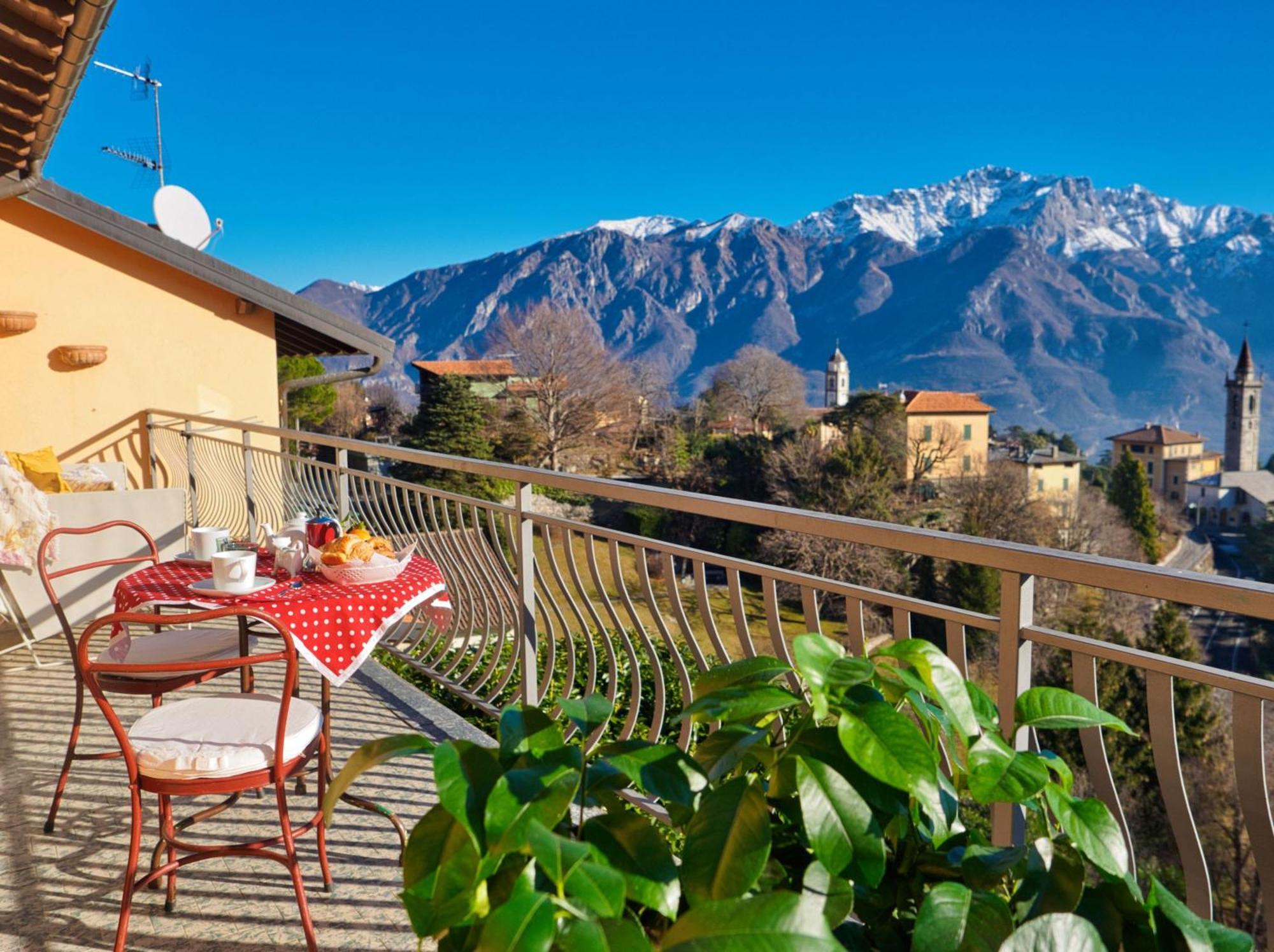 Panoramic Lakeview House Bellagio Civenna Exterior photo